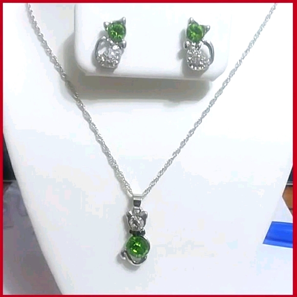 Other - Cute Cat Jewelry Set
